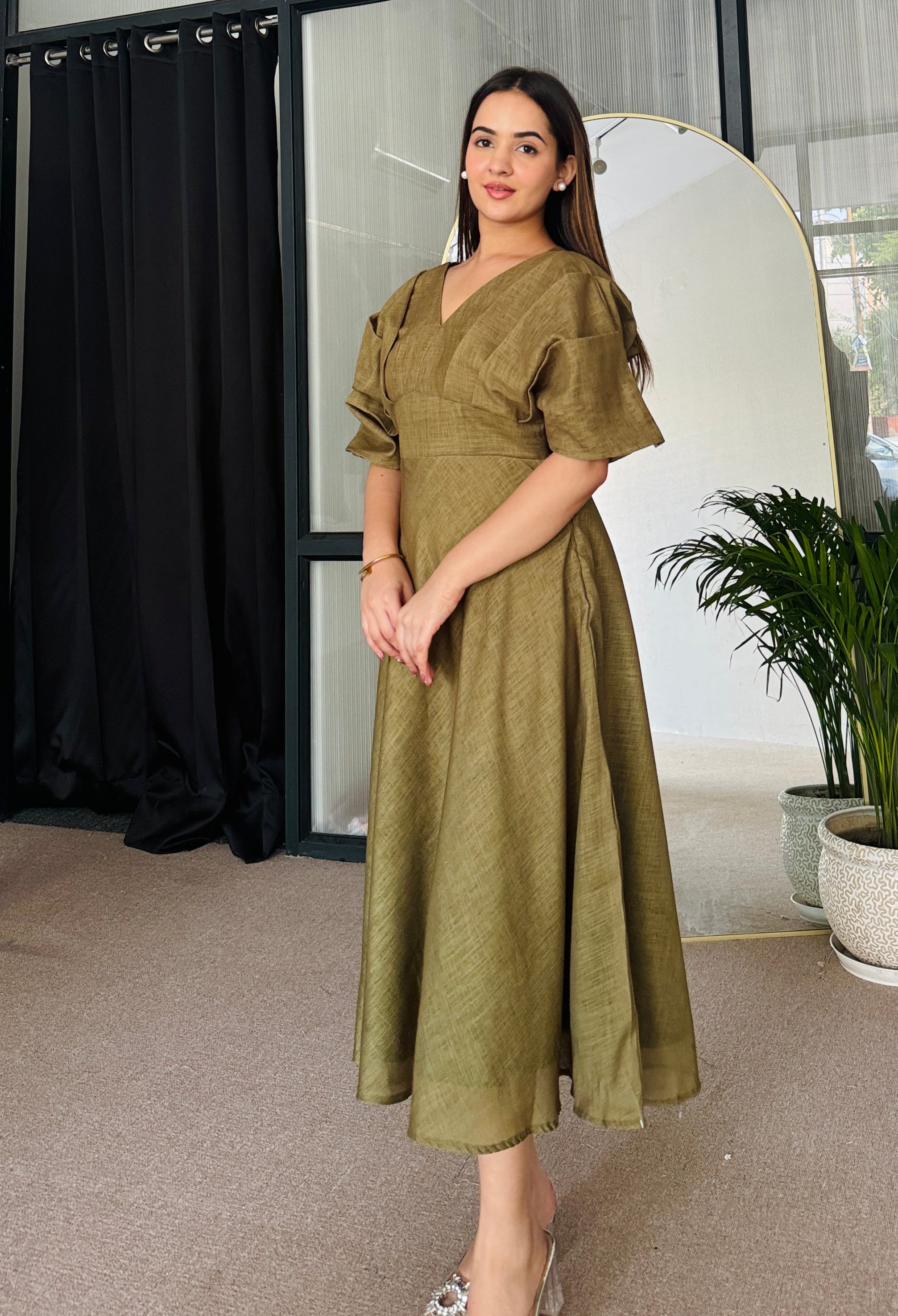 Statement Olive Midi Dress