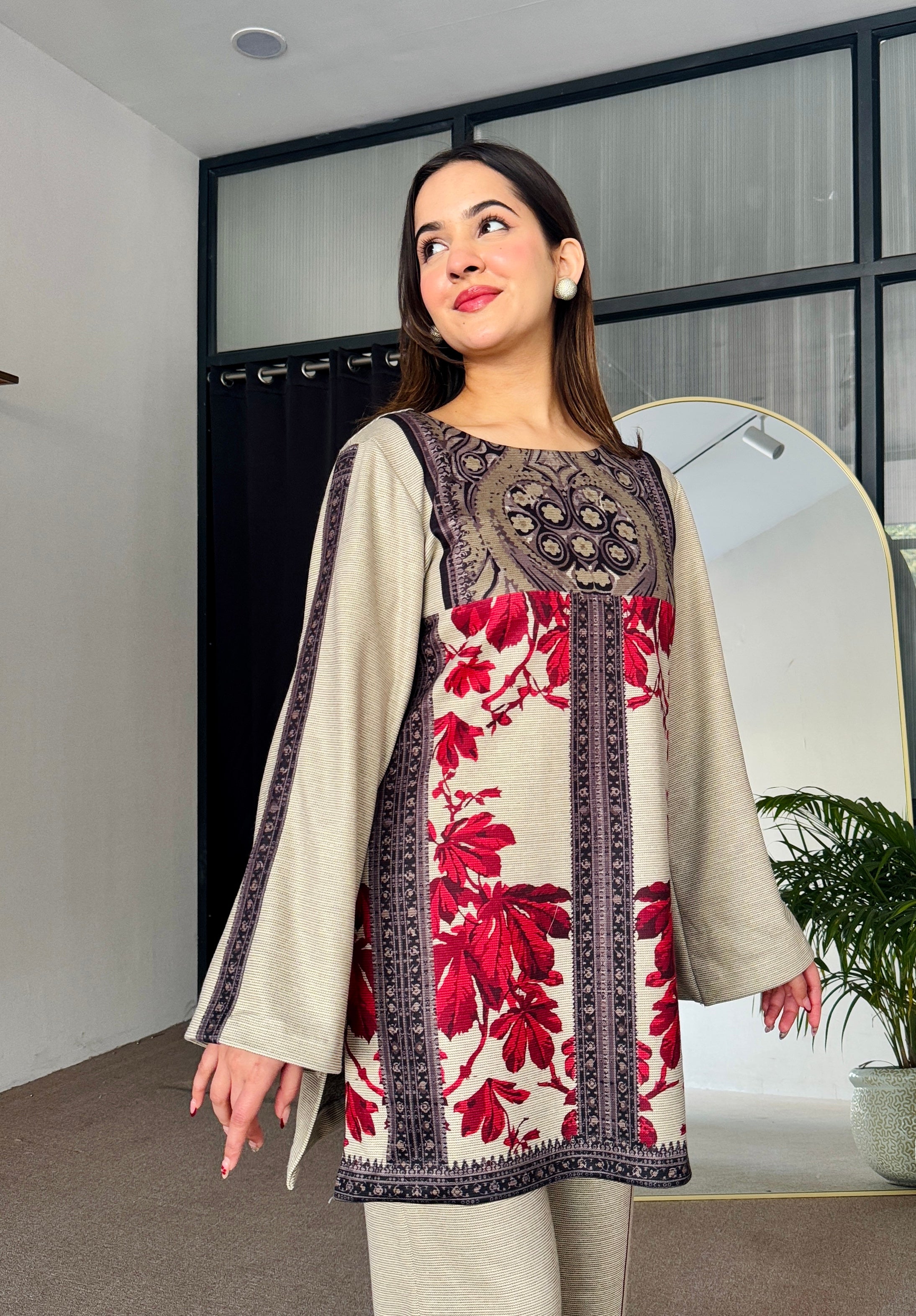 Noor Red & Beige Winter Floral Kurta Set